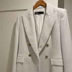 Zara White Double-Breasted Blazer